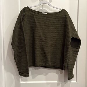 Atelier Delphine boat neck texted top